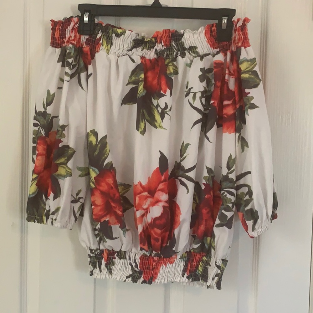 No Tags. Off or On the Shoulder Blouse. Red & Green Floral Fabric